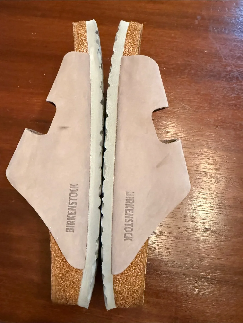 Birkenstock Size 40 Arizona Sandals in Light Grey